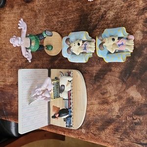 Wallace & Gromit- figures from The Wrong Trousers movie